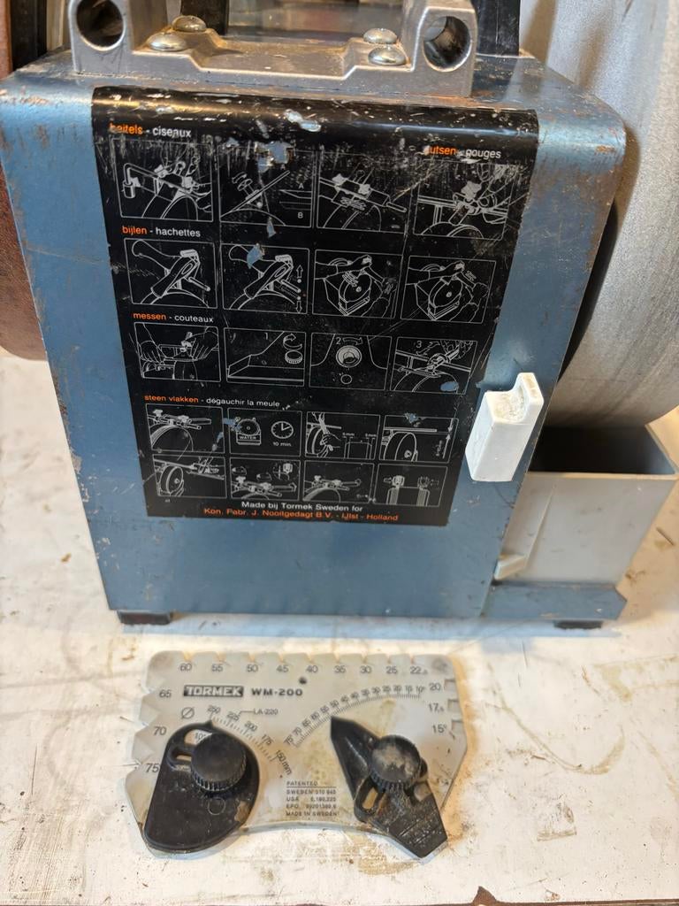 Tormek SuperGrind nat-slijpmachine + SG-250 + WM-200, Ophalen, Gebruikt, Minder dan 700 watt, Werkbankslijpmachine