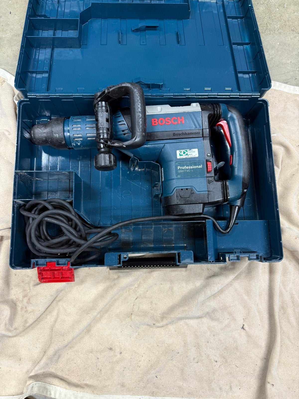 Bosch GSH 7 VC Breekhamer - Krachtig en in perfecte staat, Ophalen, Gebruikt, Boor- en/of Breekhamer