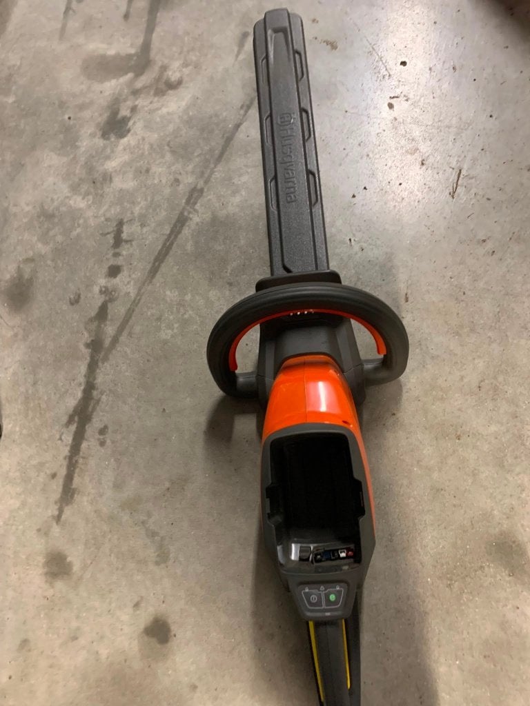 *NIEUW*  Husqvarna115HD45 Heggenschaar  VOORRAADOPRUIMING, Ophalen, Accu, Nieuw, Husqvarna