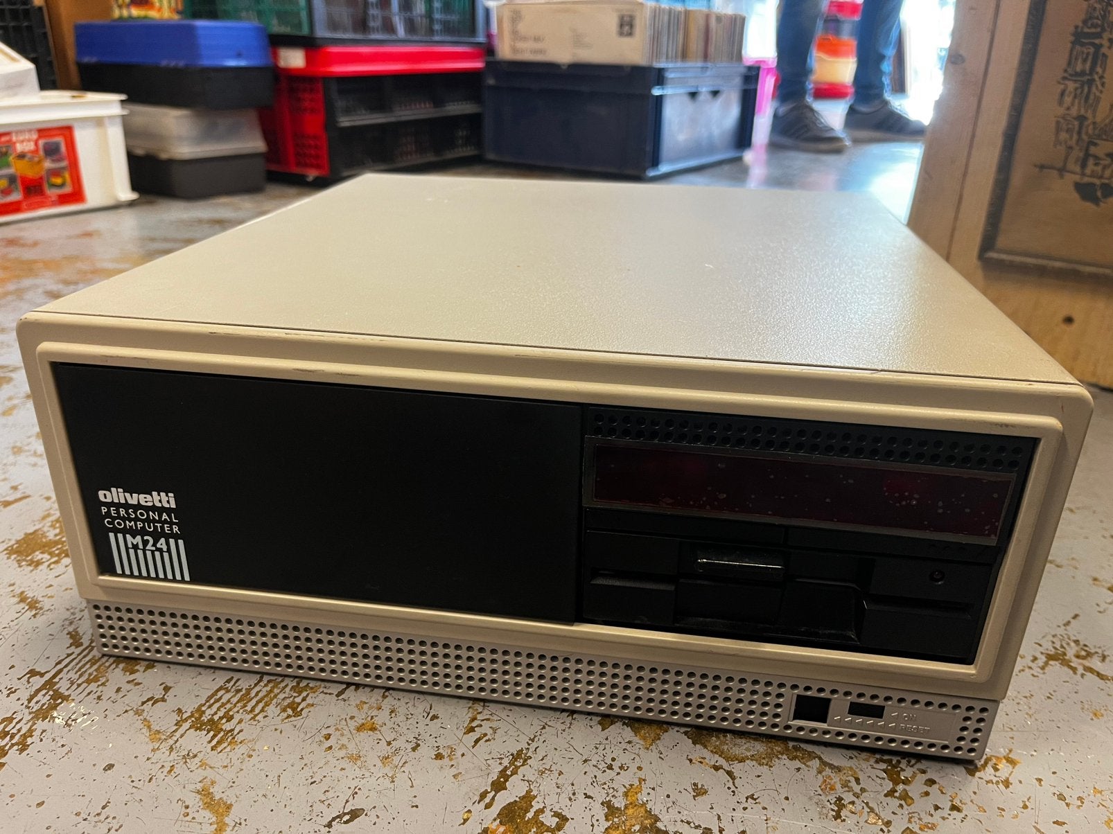 Vintage Olivetti M24 Personal Computer - Zeldzaam!, Computers en Software, Ophalen of Verzenden