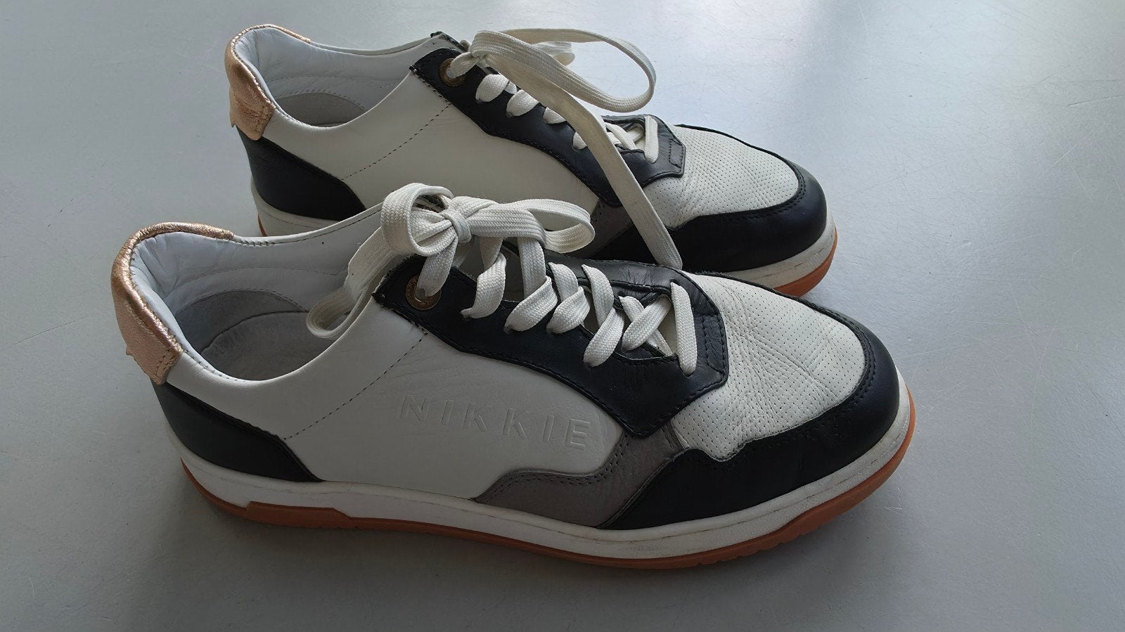 Echte Nikkie dames sneaker maat 41, Kleding | Dames, Schoenen, Ophalen, Zwart, Nikkie, Sneakers of Gympen