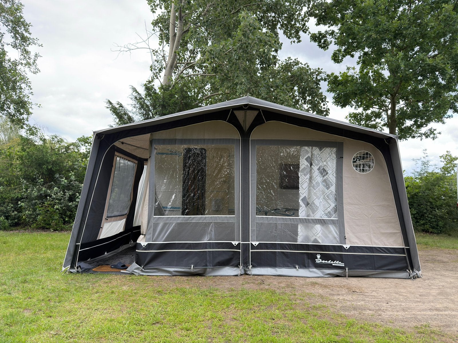 Isabella commodore seed g10 - voortent 3 m diep, Ophalen, Zo goed als nieuw