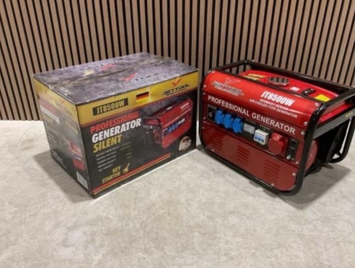 GLOEDNIEUWE Aggegraat, Ophalen of Verzenden, Nieuw, Minder dan 5 kVA, Benzine