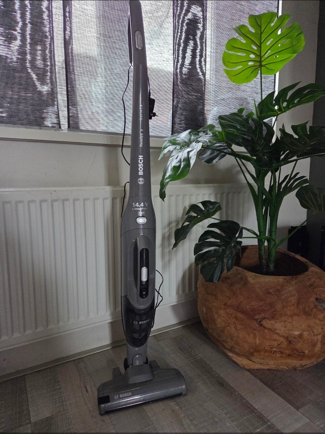Bosch 2-in-1 Steelstofzuiger/Kruimeldief 14.4V, Witgoed en Apparatuur, Stofzuigers, Ophalen, Bosch, Draadloos, Reservoir