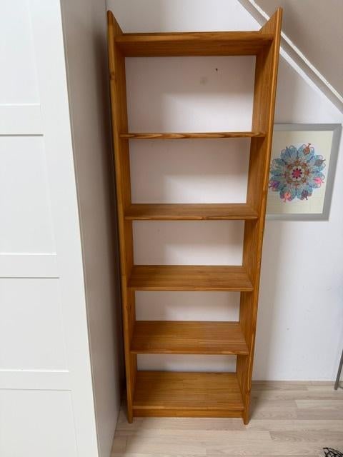 Nette Boekenkast, Ophalen, Met plank(en), Gebruikt, 50 tot 100 cm