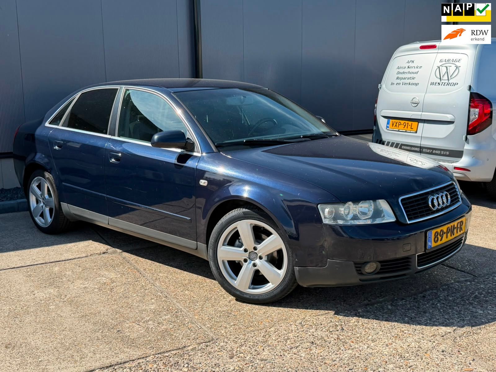 Audi A4 Limousine 1.6 Pro Line met nwe APK, Auto's, Gebruikt, 680 kg, 4 cilinders, Origineel Nederlands