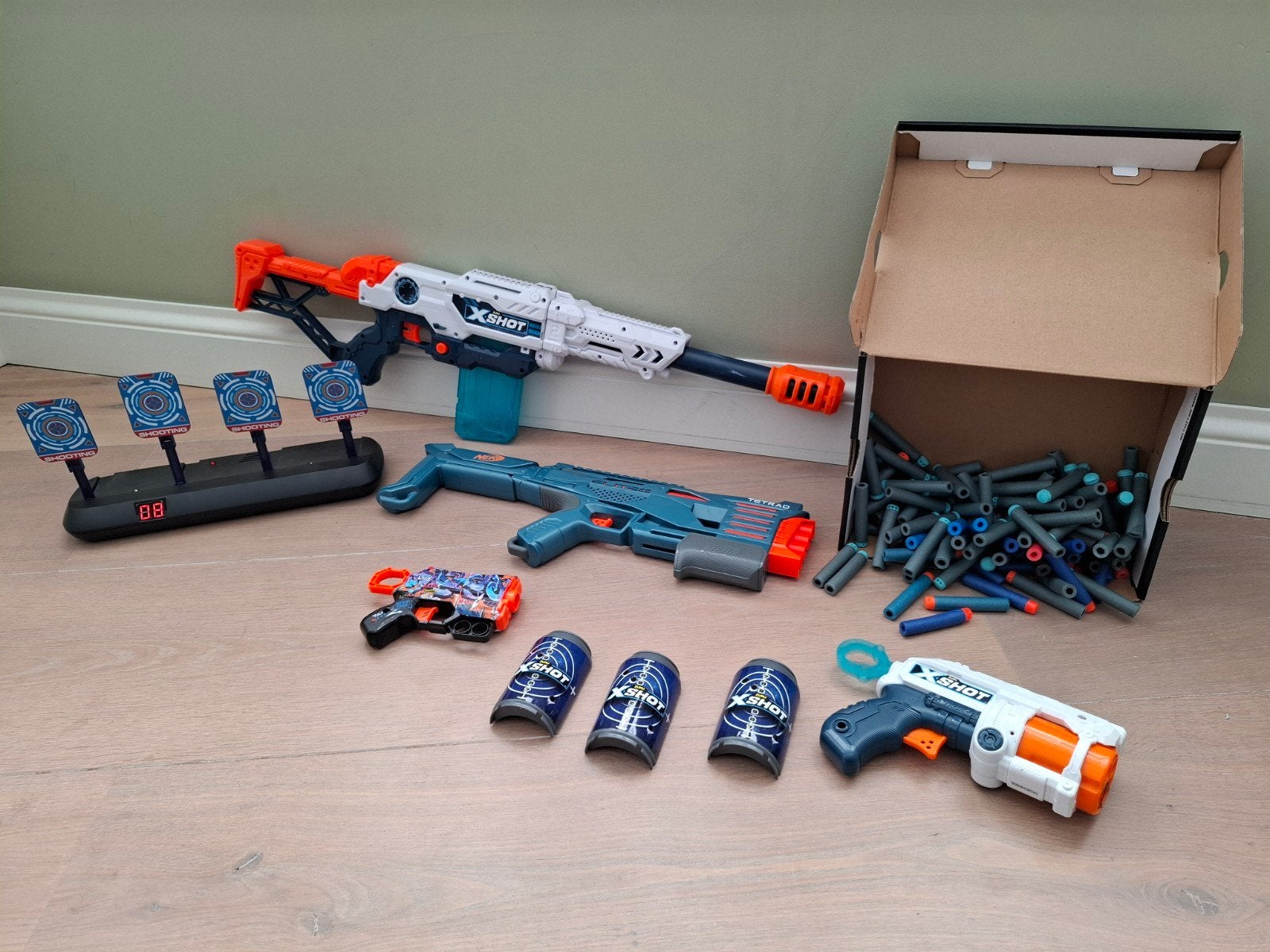 Grote Nerf en X-Shot Blaster met Accessoires, Ophalen of Verzenden, Gebruikt, Jongen of Meisje