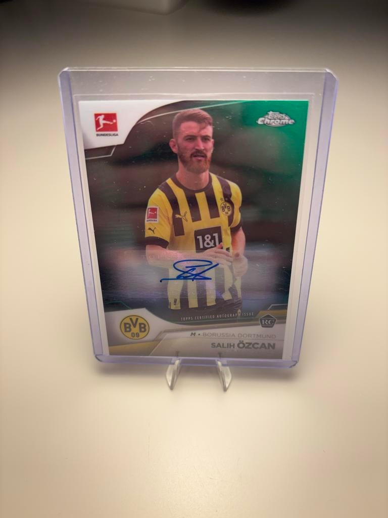 Topps kaart Autograph Salih Özcan 03/99 - Borussia Dortmund, Ophalen of Verzenden, Nieuw, Buitenlandse clubs, Spelerskaart