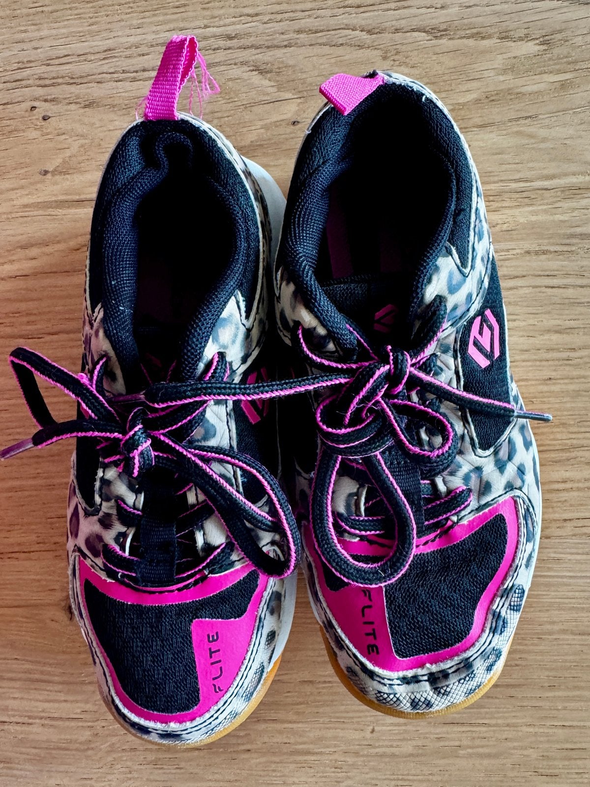 Brabo Sportschoenen Panterprint Roze Maat 31, Ophalen of Verzenden, Gedragen, Roze, Sportschoenen