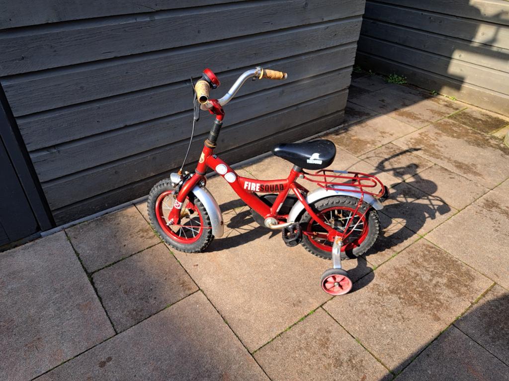 Kinderfietsen met steunwieltjes, Ophalen of Verzenden, Gebruikt, Minder dan 16 inch