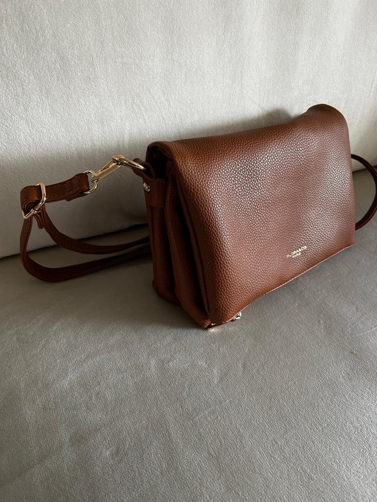 Flora & Co Crossbody tas Camel/Cognac, Ophalen, Zo goed als nieuw