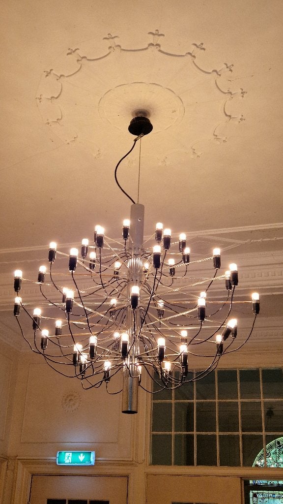 FLOS 2097/50 Design kroonluchter - buitenkansje!, Huis en Inrichting, Lampen | Kroonluchters, Ophalen, Gebruikt, E14 (klein), Glas