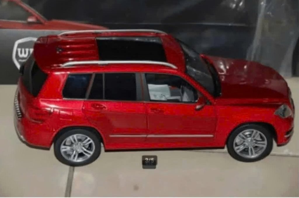 1:18 MERCEDES GLK 300 d.red Welly GT / SEE INFO in box WRH, Verzenden, Zo goed als nieuw, Auto, Welly