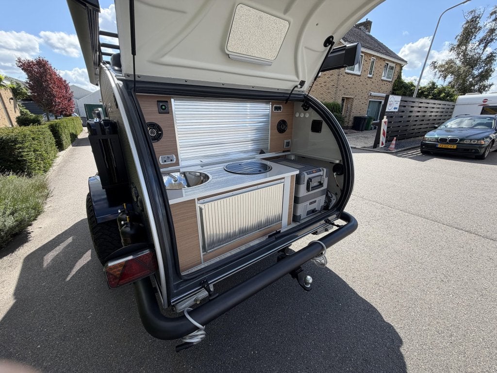 Caretta Basoglu 1500 Off Road vol accesoires, Caravans en Kamperen, Overige merken, Overige typen, Tot en met 2, Bedrijf