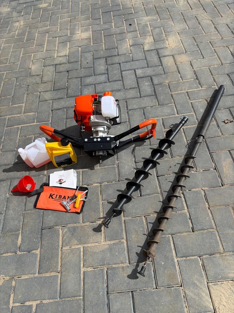 Benzine Grondboor 52cc, Tuin en Terras, Hand-tuingereedschap, Ophalen, Zo goed als nieuw, Grondboor, Kibani