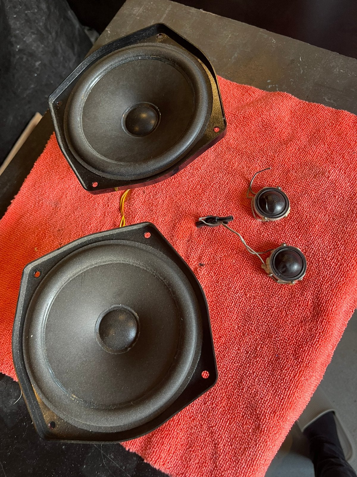 BMW E85/86 speakerset, Auto diversen, Ophalen of Verzenden, Zo goed als nieuw