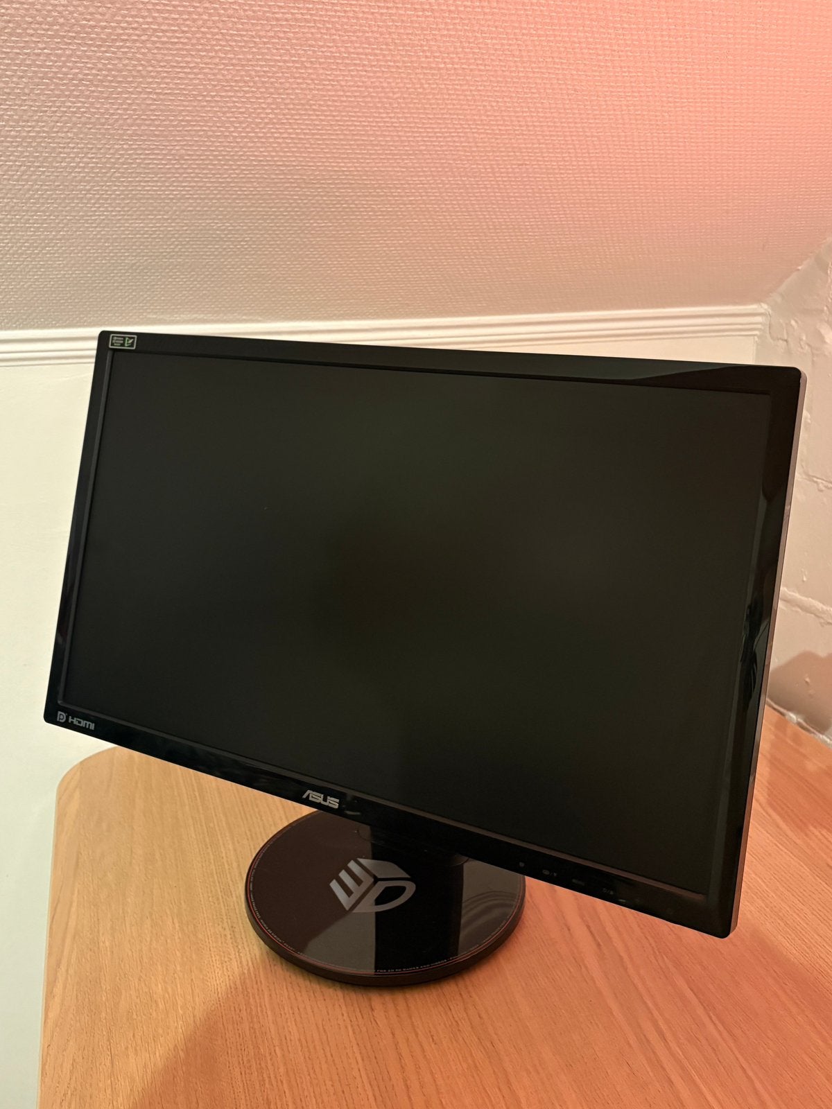 ASUS VG248QE 144hz, IPS, 101 t/m 150 Hz, Zo goed als nieuw, Ophalen