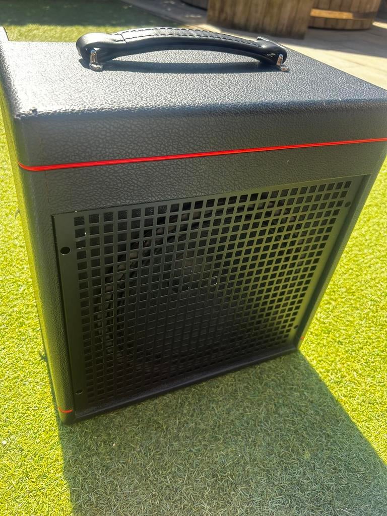 Basversterker gaia30, Muziek en Instrumenten, Ophalen, Zo goed als nieuw, Basgitaar, Minder dan 50 watt