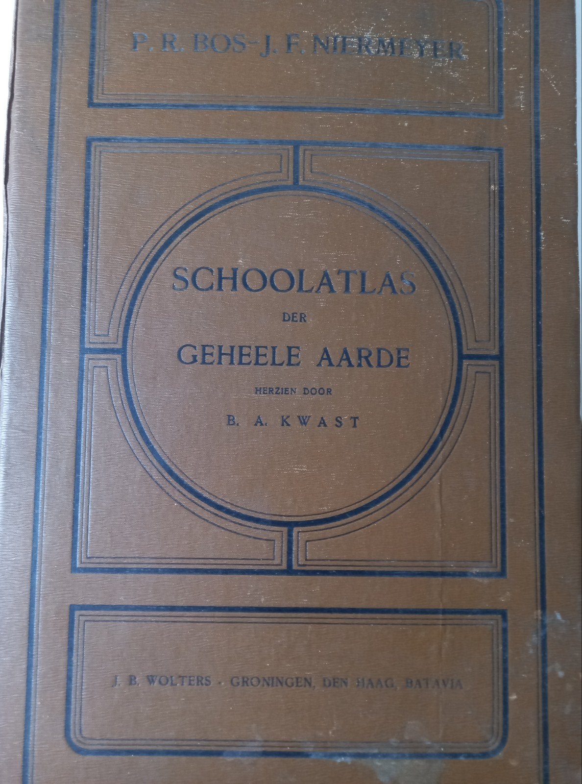 Bos-Niermeyer Schoolatlas der Geheele Aarde 1932, Boeken, Atlassen en Landkaarten, Gelezen, Bosatlas, P.R. Bos - J.F. Niermeyer, herzien door B.A. Kwast