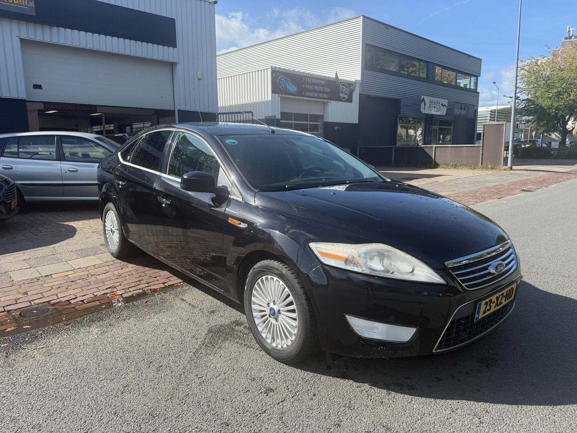 Ford Mondeo 2.3-16V Ghia HB AUTOMAAT, Auto's, 1441 kg, 730 kg, Gebruikt, 4 cilinders