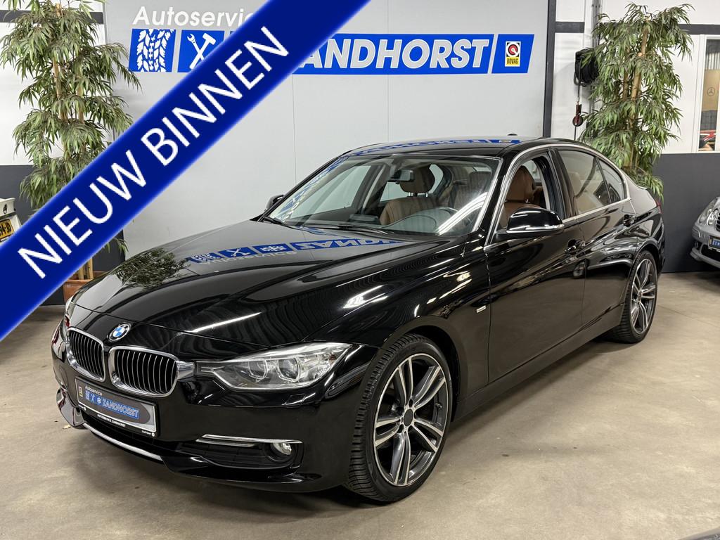 BMW 3-serie 320i EfficientDynamics Edition Upgrade // Leer /, Achterwielaandrijving, Gebruikt, Euro 6, 4 cilinders