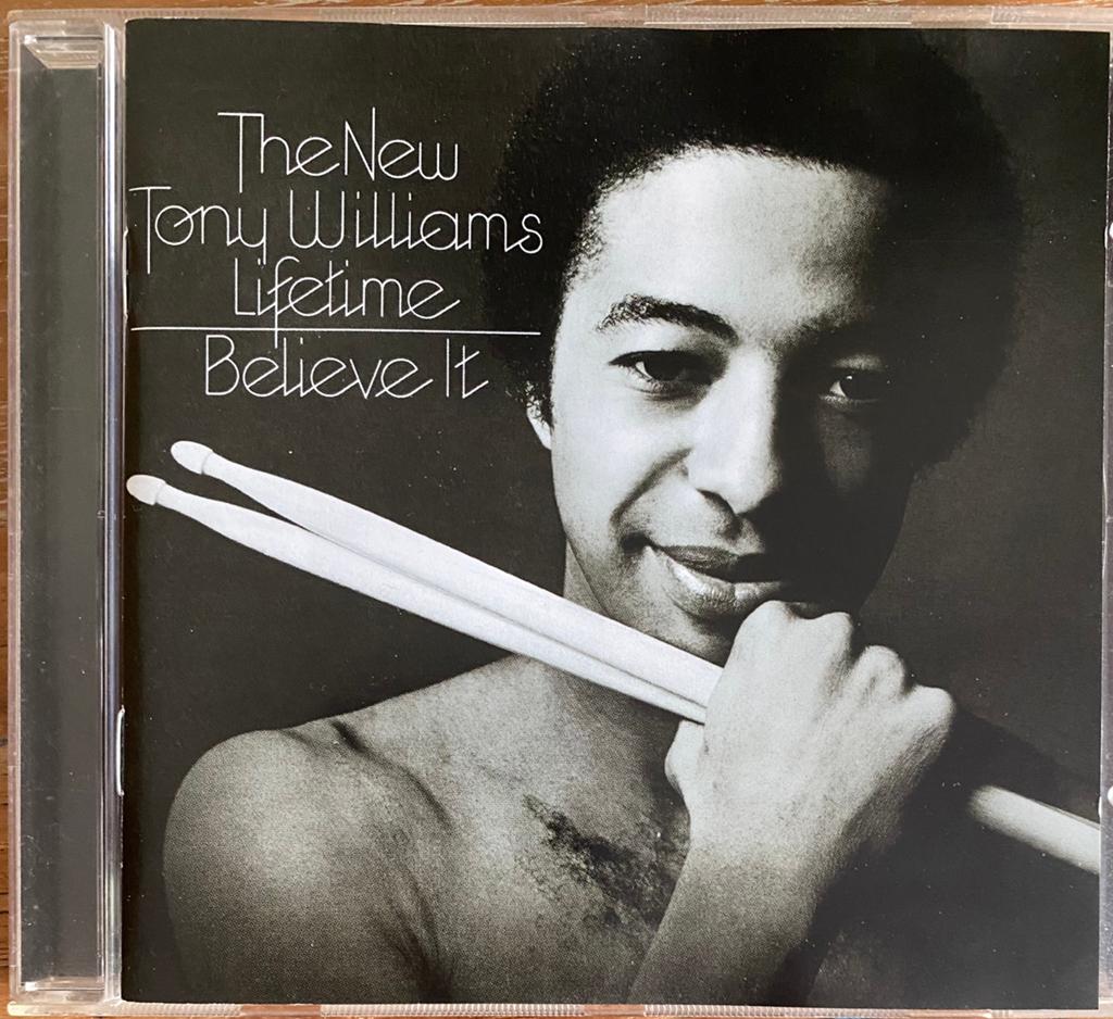 Allan Holdsworth Tony Williams Believe it 2 bonus trx CD, Ophalen of Verzenden, Zo goed als nieuw, Poprock