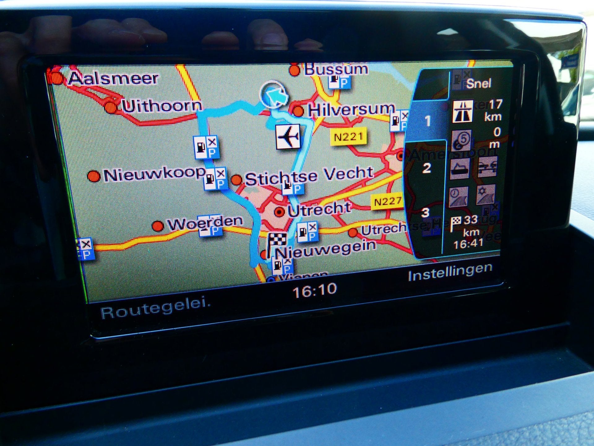 Audi Q3 2.0 TFSI Quattro 211pk Automaat Clima Navi PDC Xenon, Euro 5, Gebruikt, 4 cilinders, Zwart