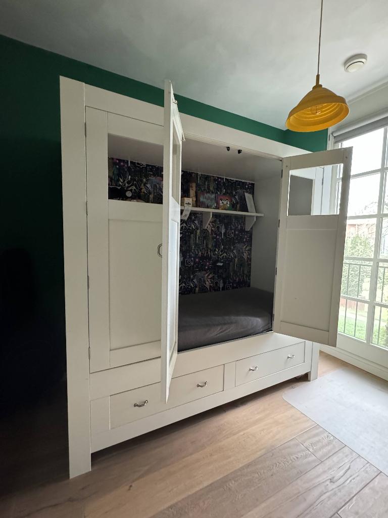 Supergave, hoogwaardige kinderkamer met bedstee Kidsfactory, Ophalen, Gebruikt, Jongetje of Meisje
