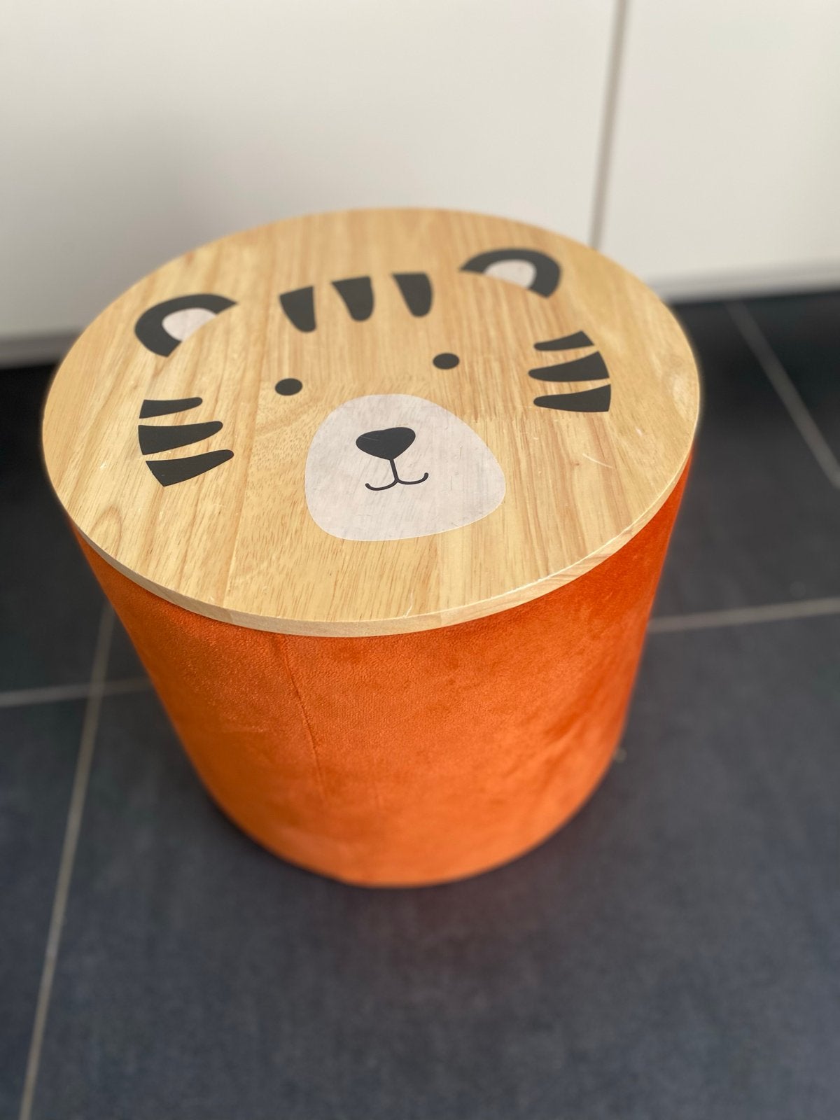 Poef met tijgerprint deksel, Ophalen, Minder dan 50 cm, Gebruikt, Rond
