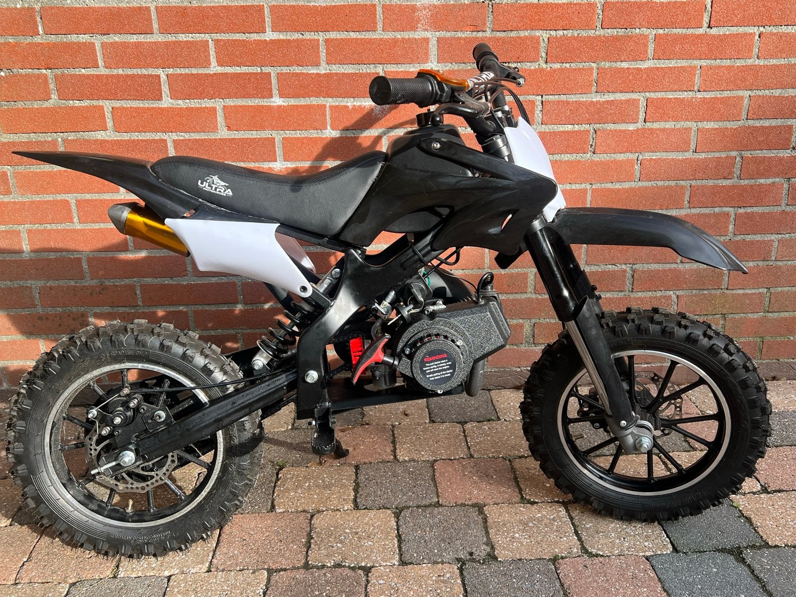 Ultra Motocross Dirtbike / Minicrosser / Minibike, Ophalen, Zo goed als nieuw, Schijfrem, Pitbike