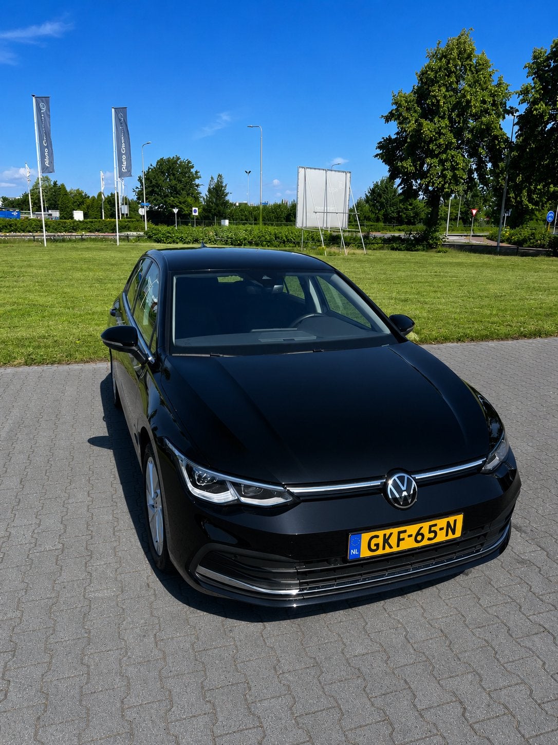 VW Golf 8 eHybrid Style 2022 | Fabrieksgarantie t/m 12-2028, Auto's, Volkswagen, Zwart, 1395 cc, 149 pk, Geïmporteerd