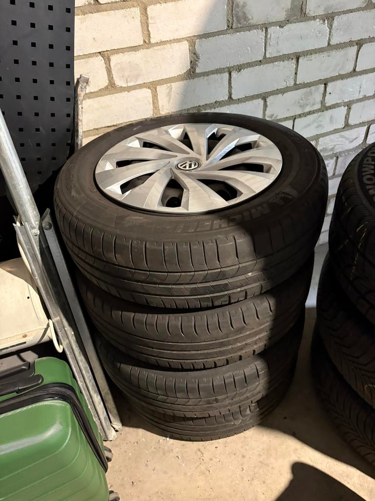 Volkswagen Polo 2G velgen 185 65 15 5x100, Auto-onderdelen, Banden en Velgen, Ophalen of Verzenden, Total car expert, Totalcarexpert@hotmail.com