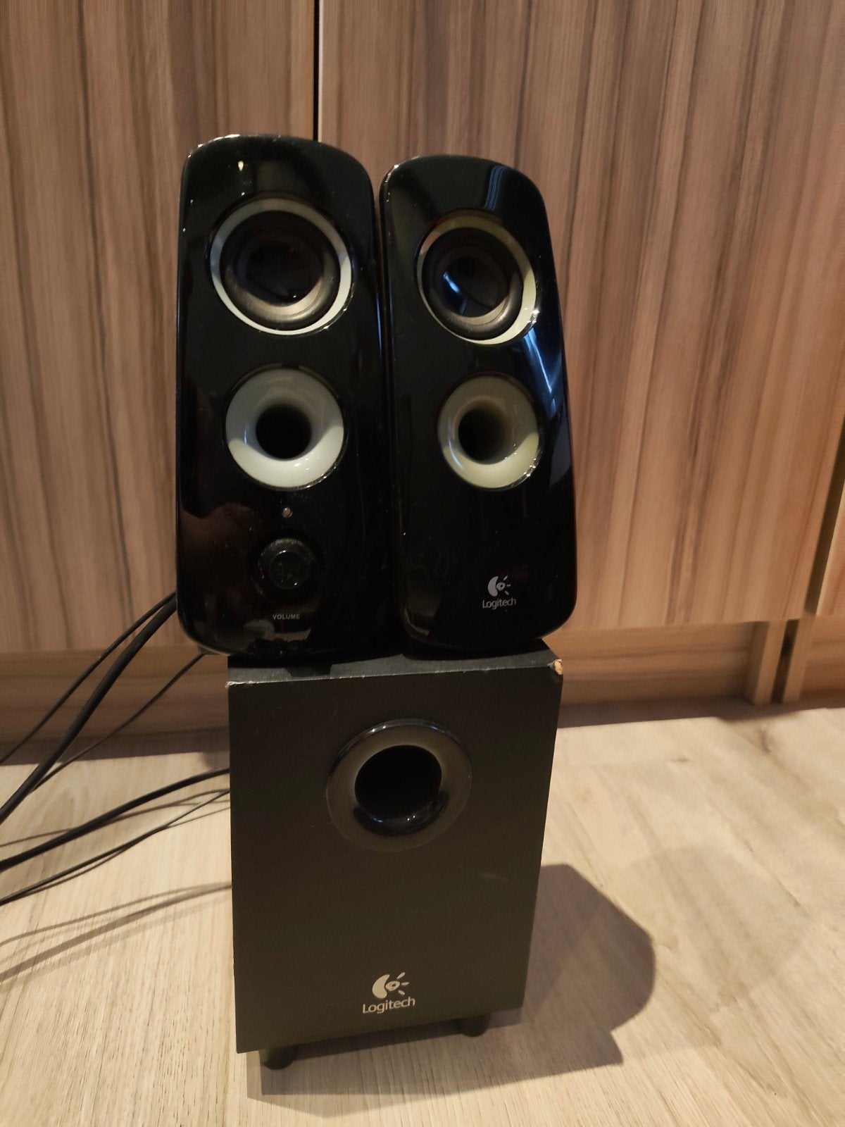 Logitech 2.1 PC-speakerset - Prijs bespreekbaar, Computers en Software, Pc speakers, Zo goed als nieuw, Overige typen, Ophalen
