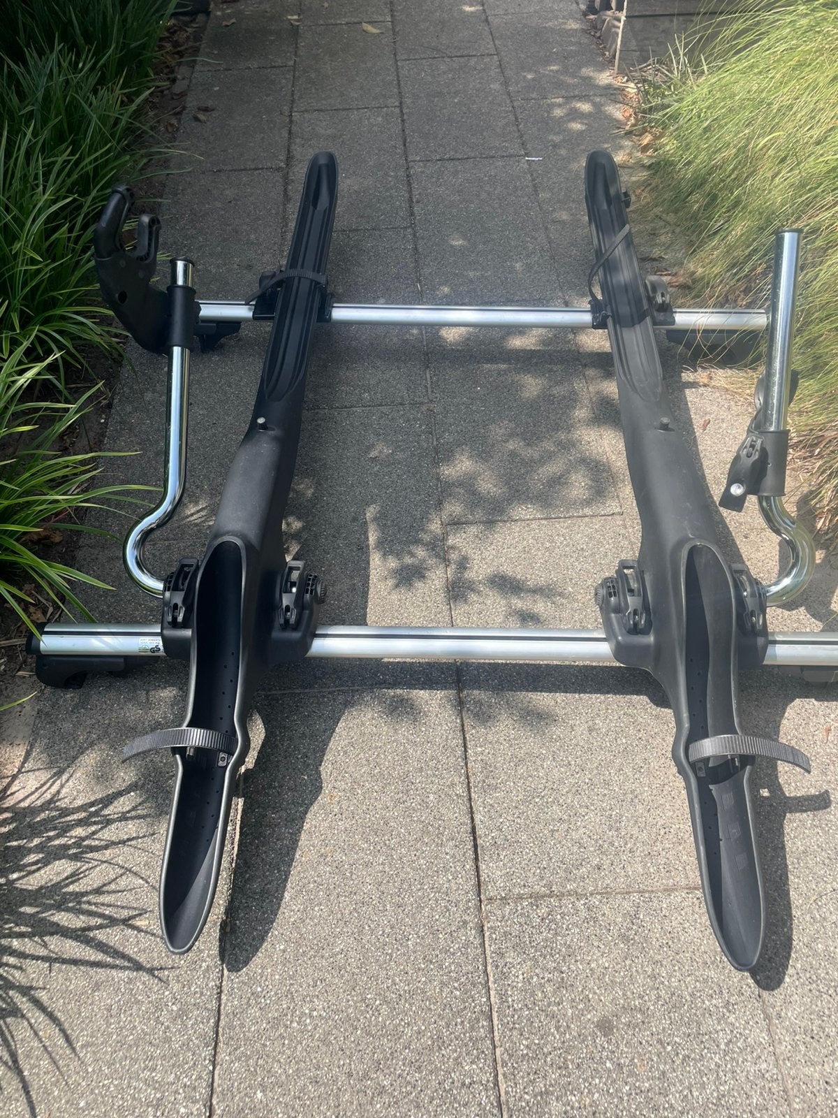 Dakdrager voor 2 fietsen. Universeel te gebruiken., Auto diversen, Ophalen, Gebruikt, Brede banden, Dakdrager