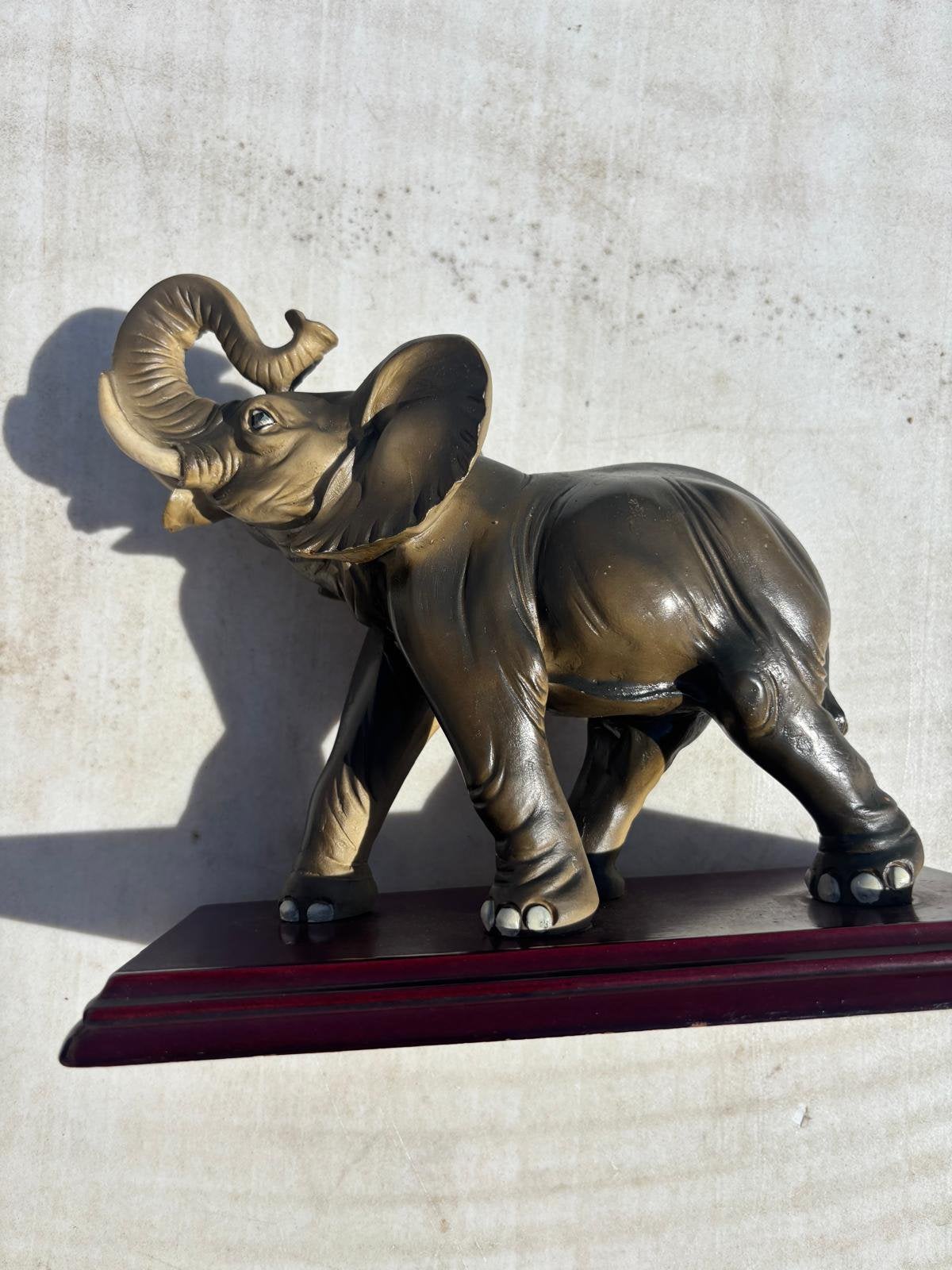 Olifant Beeld op Houten Voetstuk | Decoratie | Bieden, Ophalen of Verzenden