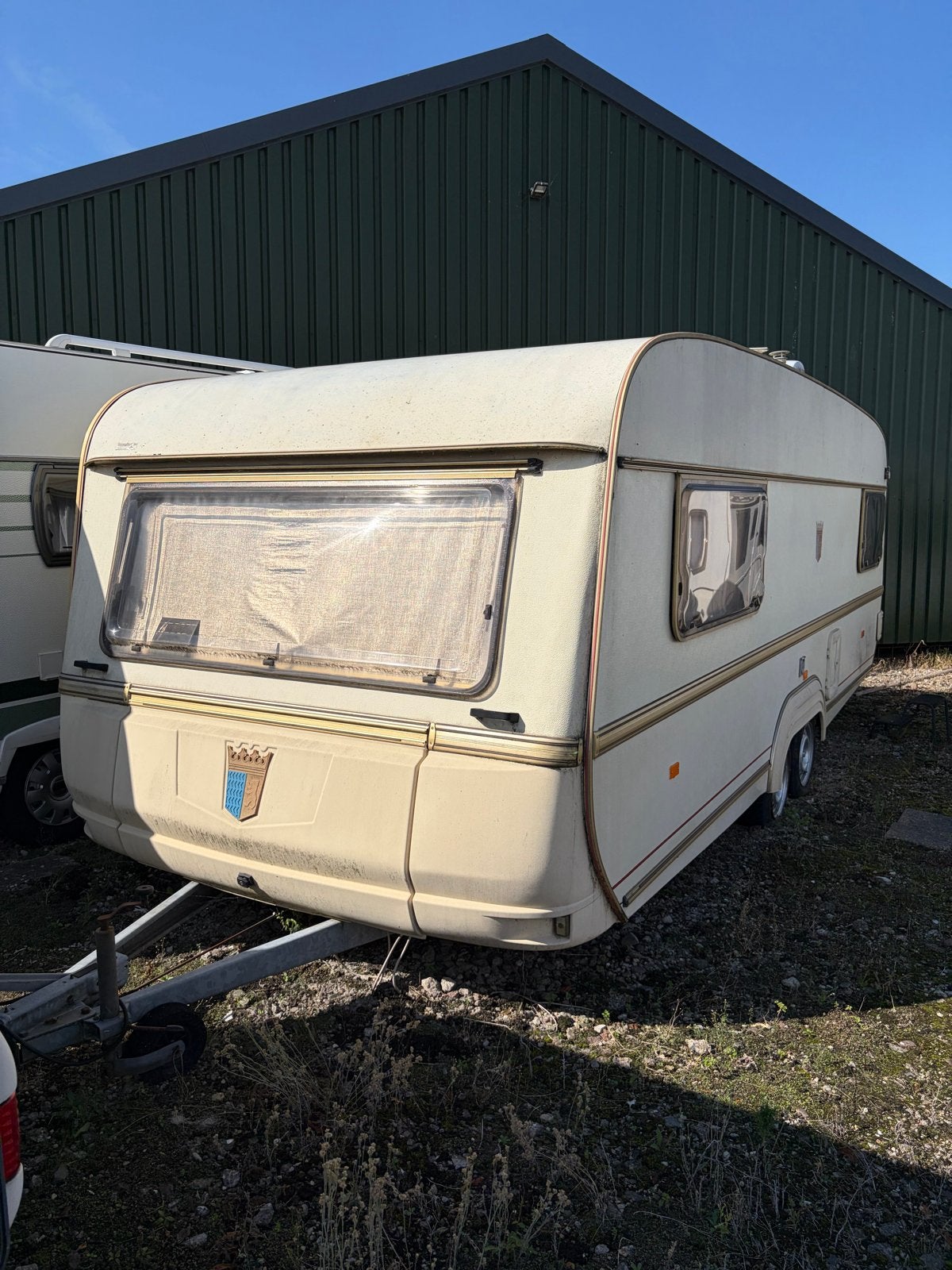 Tabbert Comtesse 590 met nl kenteken en nieuwe houten vloer, Caravans en Kamperen, Rondzit, Tabbert, Omvormbare zithoek, Bedrijf