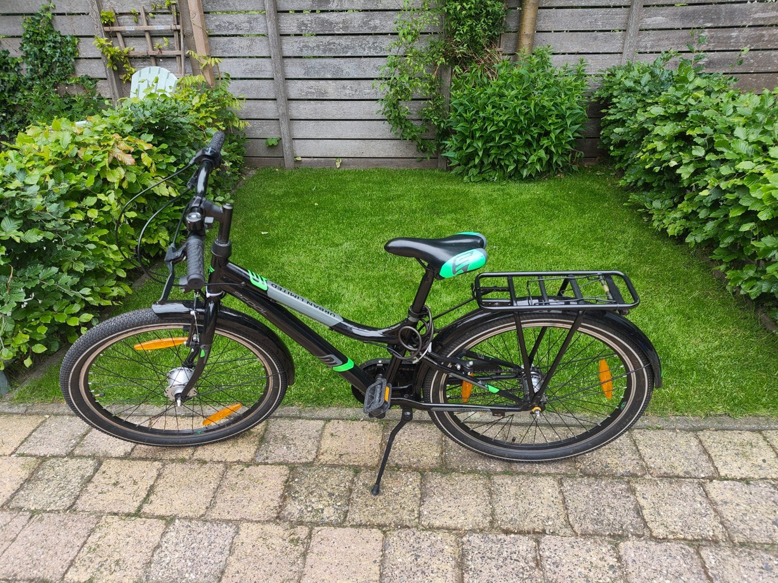 Mooie jongensfiets 24 inch - Zo goed als nieuw, Fietsen en Brommers, Velgrem, Versnellingen, Minder dan 49 cm, Zo goed als nieuw