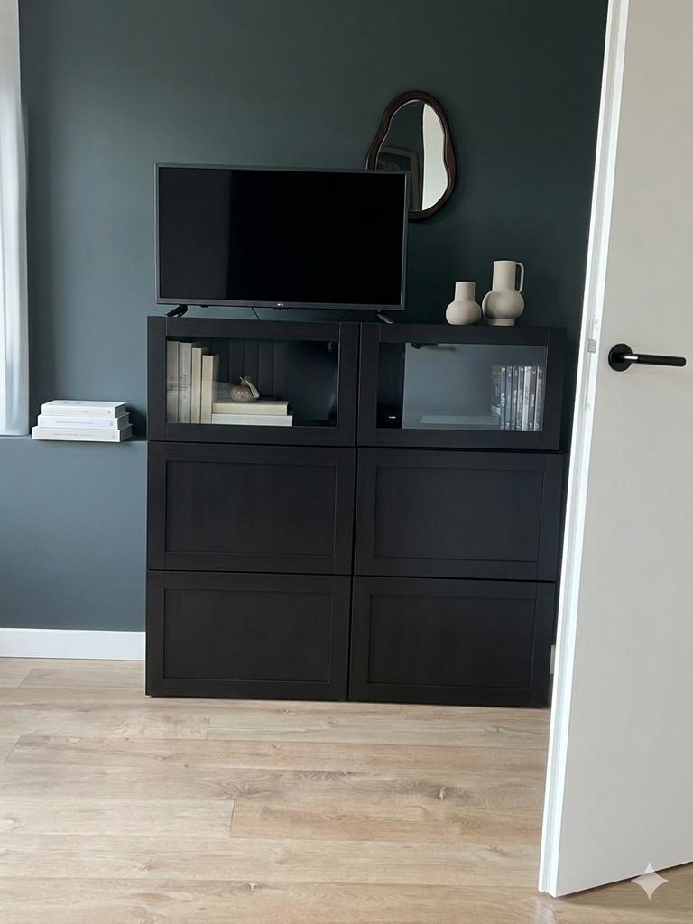 IKEA Brimnes besta Kasten met glazen deuren en push-systeem, Ophalen, Gebruikt, 100 tot 150 cm, Glas