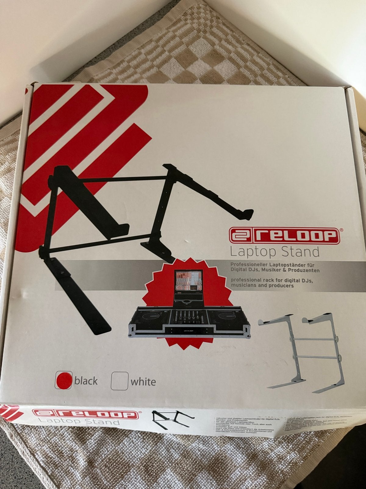 Reloop Laptop Stand DJ Laptopstandaard, Ophalen of Verzenden, Zo goed als nieuw, In diepte verstelbaar