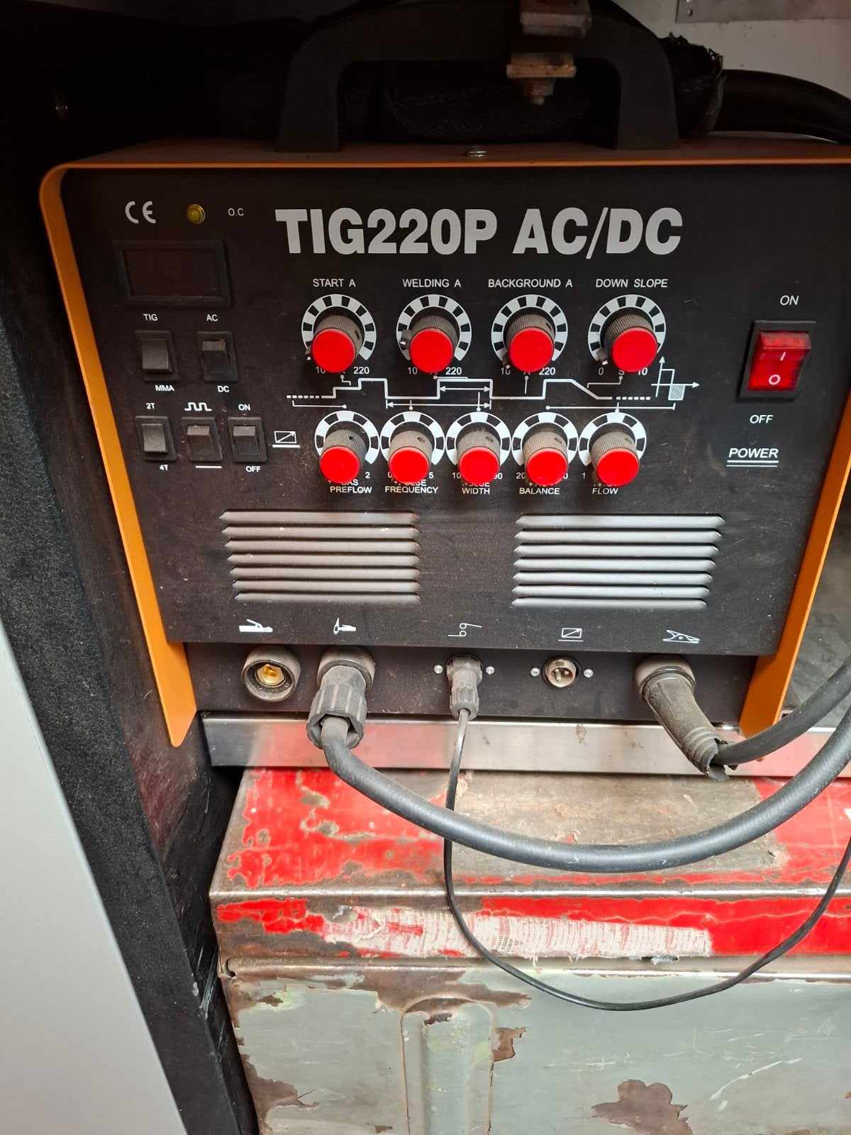 Lasapparaat TIG 220 P AC/DC met gas fles en  toebehoren, Ophalen, Gebruikt, 150 tot 250 ampère, Tig