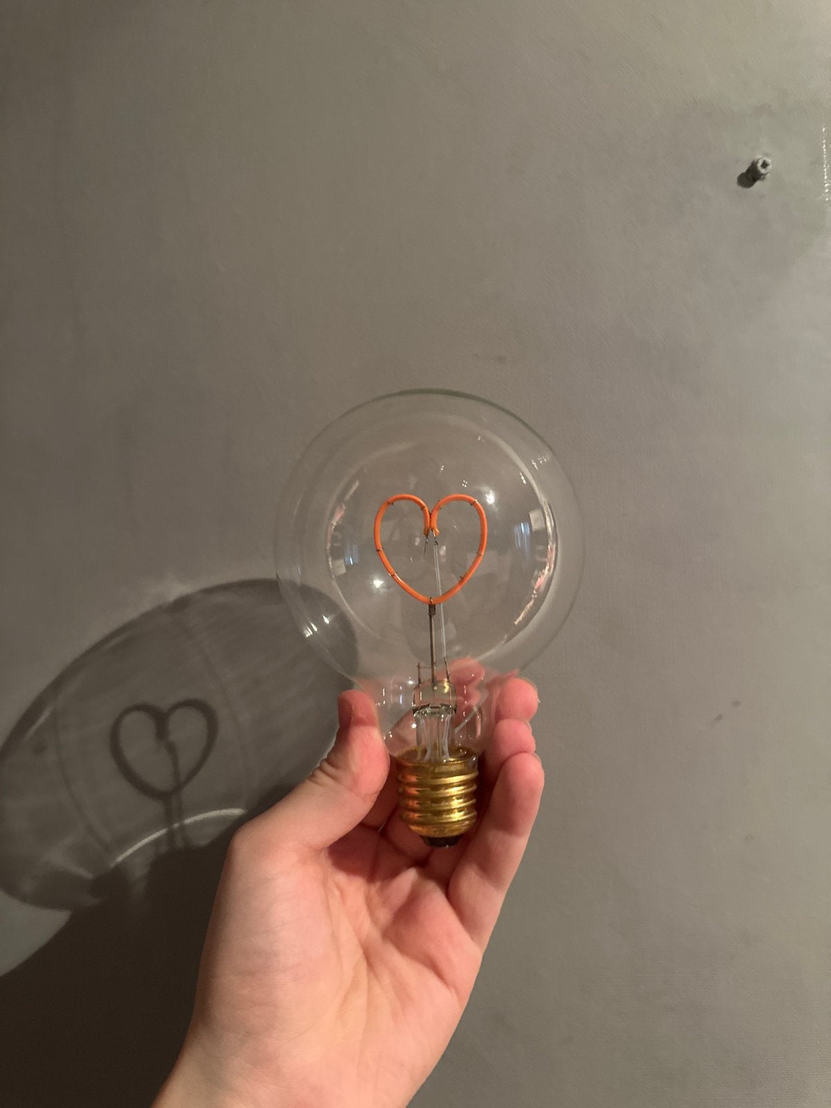 Decoratieve LED-lamp met hartvormige gloeidraad, Huis en Inrichting, Lampen | Spots, Inclusief lichtbron, Ophalen of Verzenden