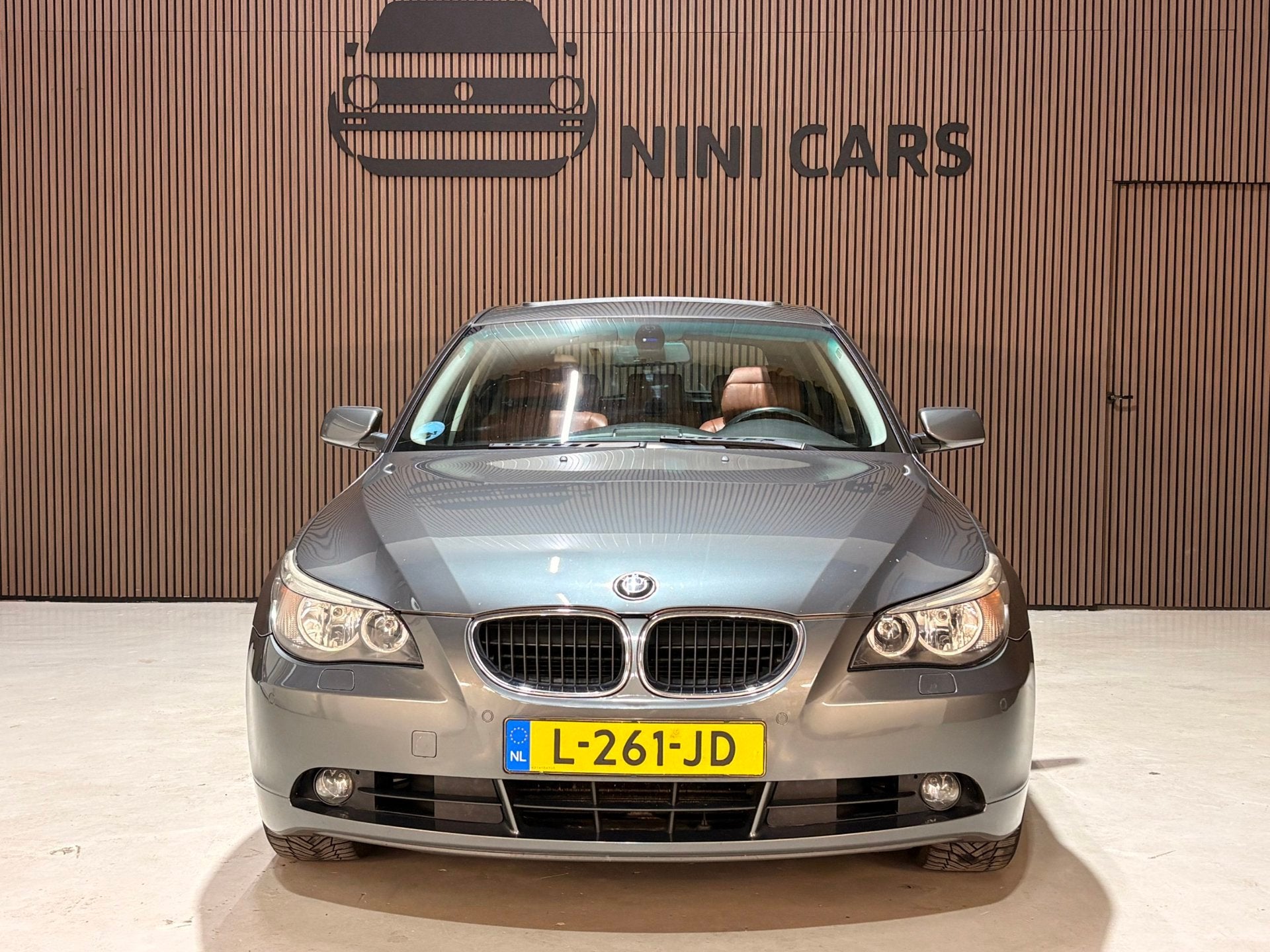 BMW 5-serie Touring 525i Automaat Full option Pano, Automaat, Achterwielaandrijving, 2000 kg, 1565 kg