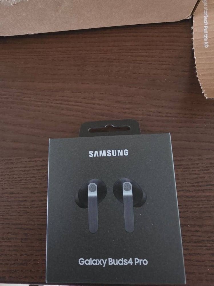 Samsung Galaxy Buds 4 Pro Zwart + Hoesje
