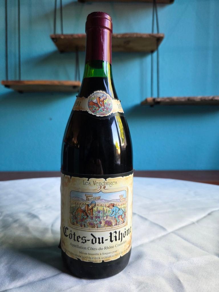 Vintage Côtes-du-Rhône 'Les Vendanges' Rode Wijn, Ophalen, Gebruikt, Frankrijk, Rode wijn