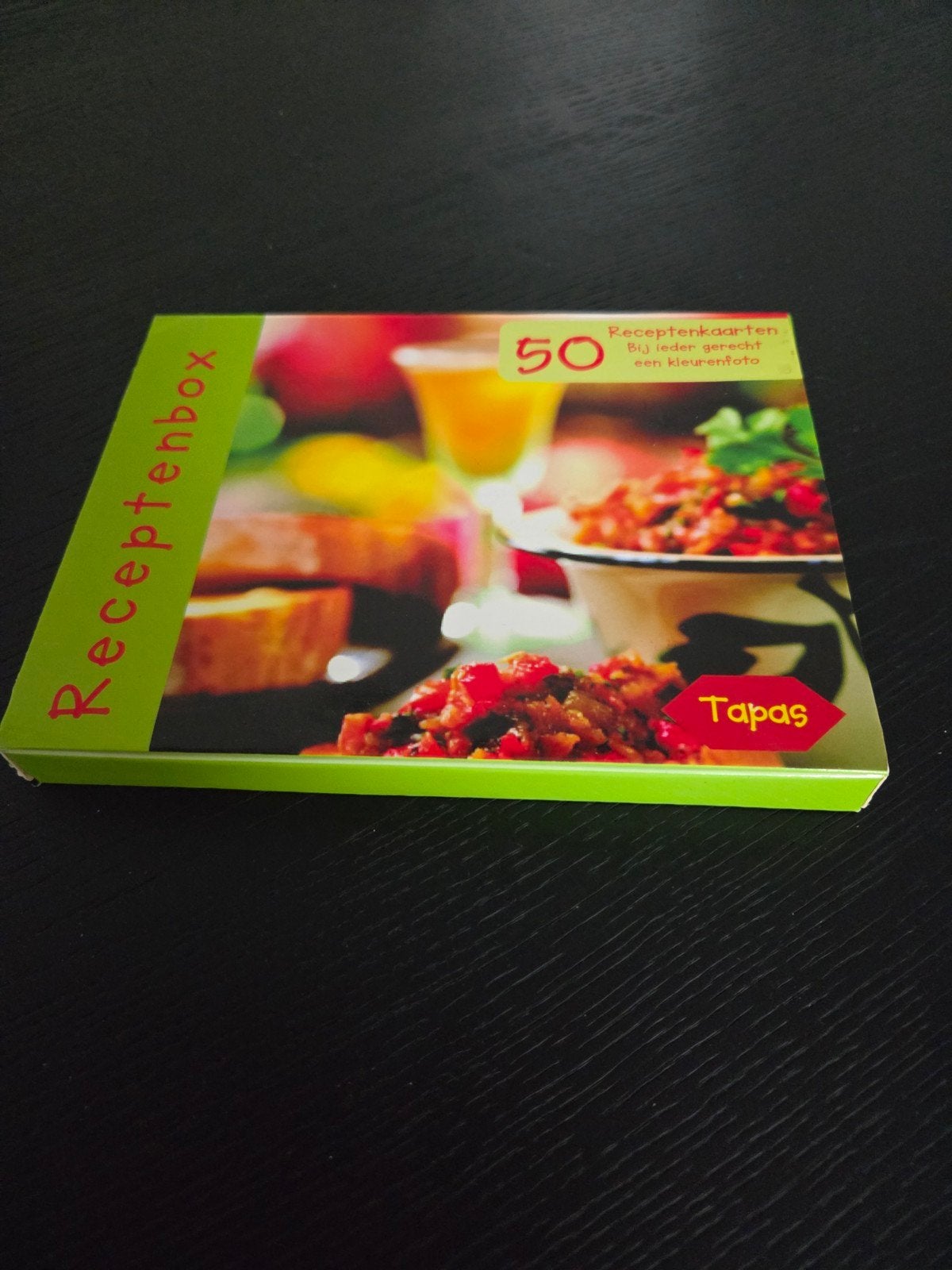 Receptenbox 50 receptenkaarten met een kleurenfotol, Ophalen of Verzenden, Zo goed als nieuw