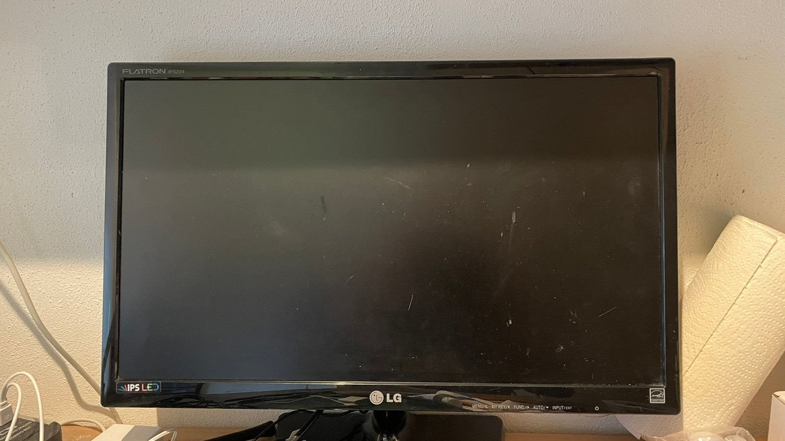 Lg monitor 55 cm . 220 en 12 volt, Ophalen, Gebruikt, 50 Hz, LCD