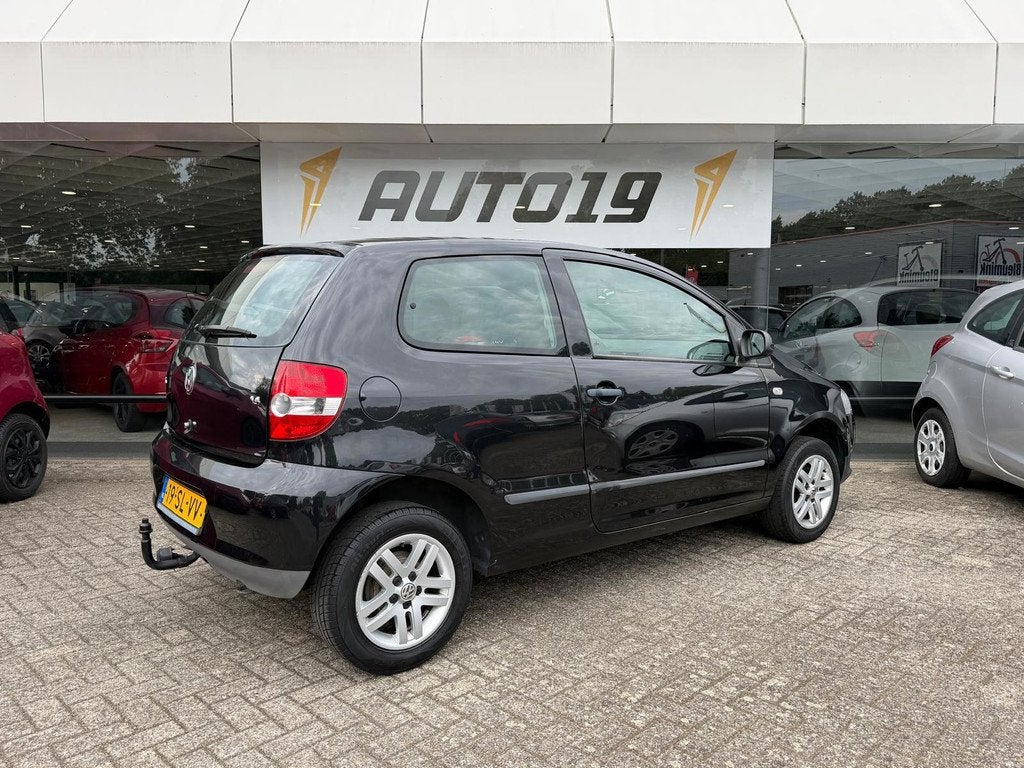 Volkswagen Fox 1.4 55kW Trendline Airco | LMV, Auto's, Volkswagen, Voorwielaandrijving, 4 cilinders, 4 stoelen, Zwart