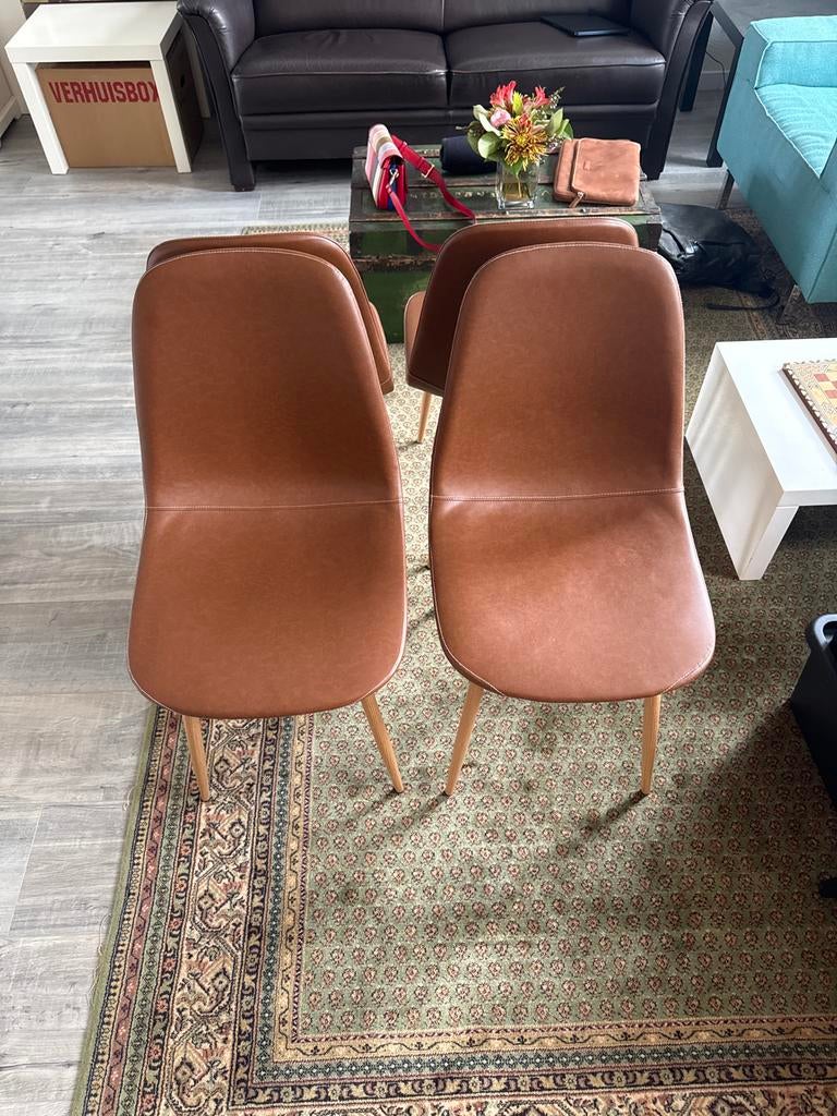 Set van 4 bruine eetkamerstoelen, Bruin, Ophalen of Verzenden, Zo goed als nieuw, Vier