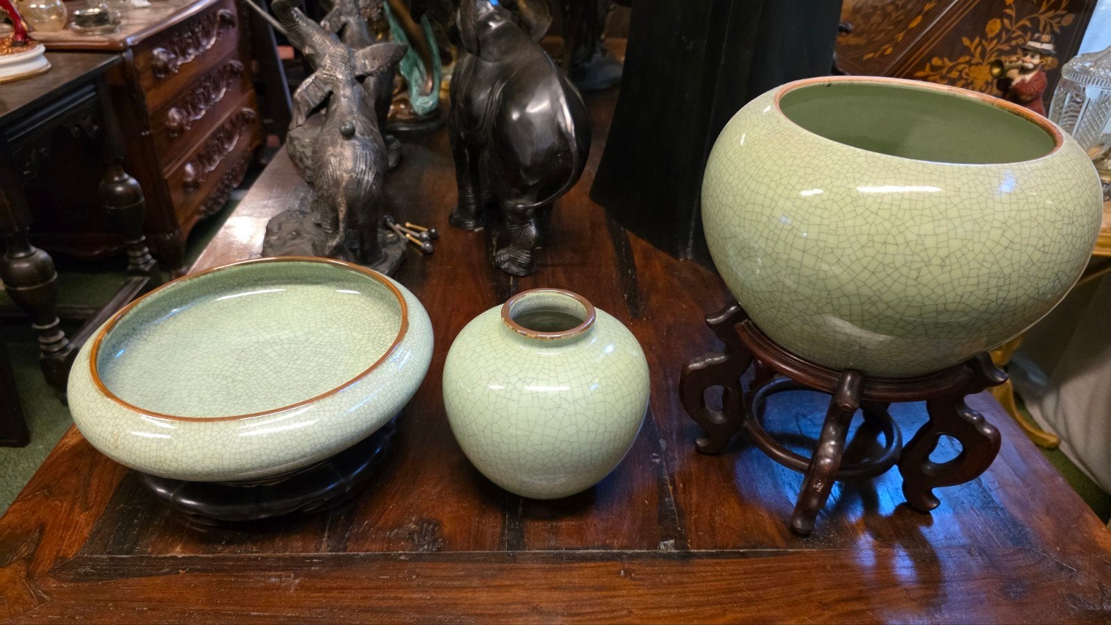 drie Chinese schalen/potten