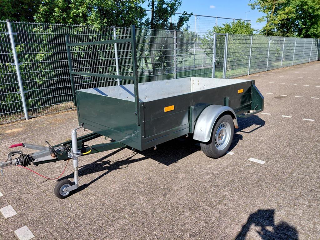 Enkelasser geremd 1300 kg as L250xB128xH40 cm, Auto diversen, Aanhangers en Bagagewagens, Ophalen